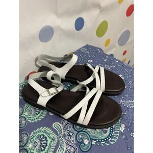 NC CLUB By Nicole Italy White Leather Sandals Size 8 M